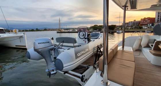 Lagoon 50 tender