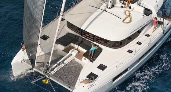 Lagoon 50 in navigation