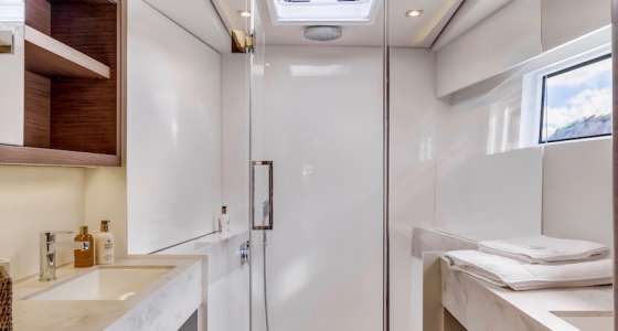Lagoon 50 internal