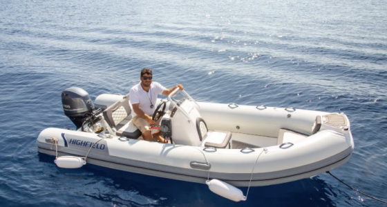 Luxury Crewed Yacht | Greece | Cyclades Holidays Charter | Catamaran Lagoon 62