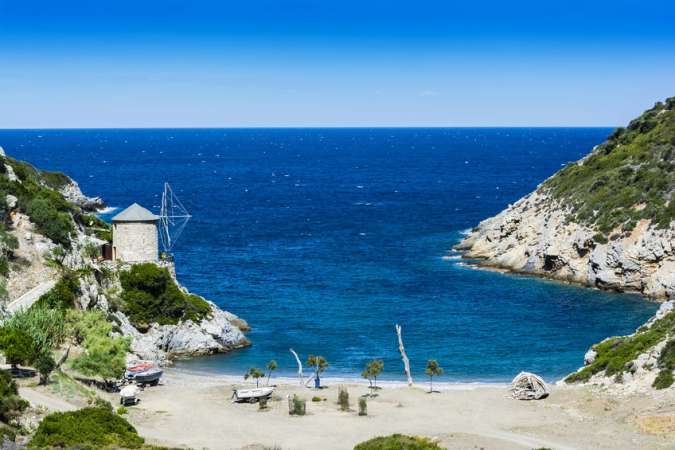 Luxury Crewed Yacht | Grecia | Crociera alle Isole Sporadi | Catamarano Sunreef 50